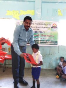 HelpingHeartsTamil படம் 1796