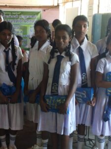 HelpingHeartsTamil படம் 2040