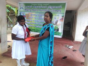 HelpingHeartsTamil படம் 1882