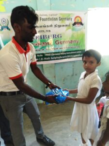 HelpingHeartsTamil படம் 1783