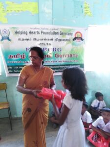 HelpingHeartsTamil படம் 1768