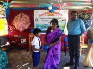 HelpingHeartsTamil படம் 1728