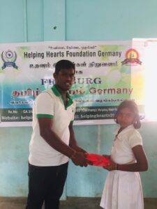 HelpingHeartsTamil படம் 1639