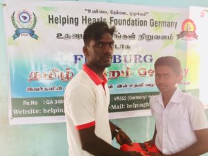 HelpingHeartsTamil படம் 1642