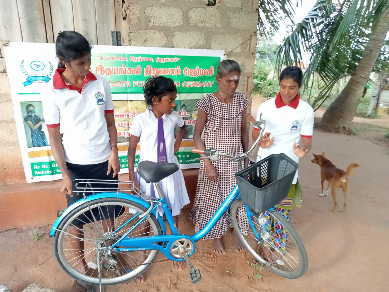 HelpingHeartsTamil படம் 905